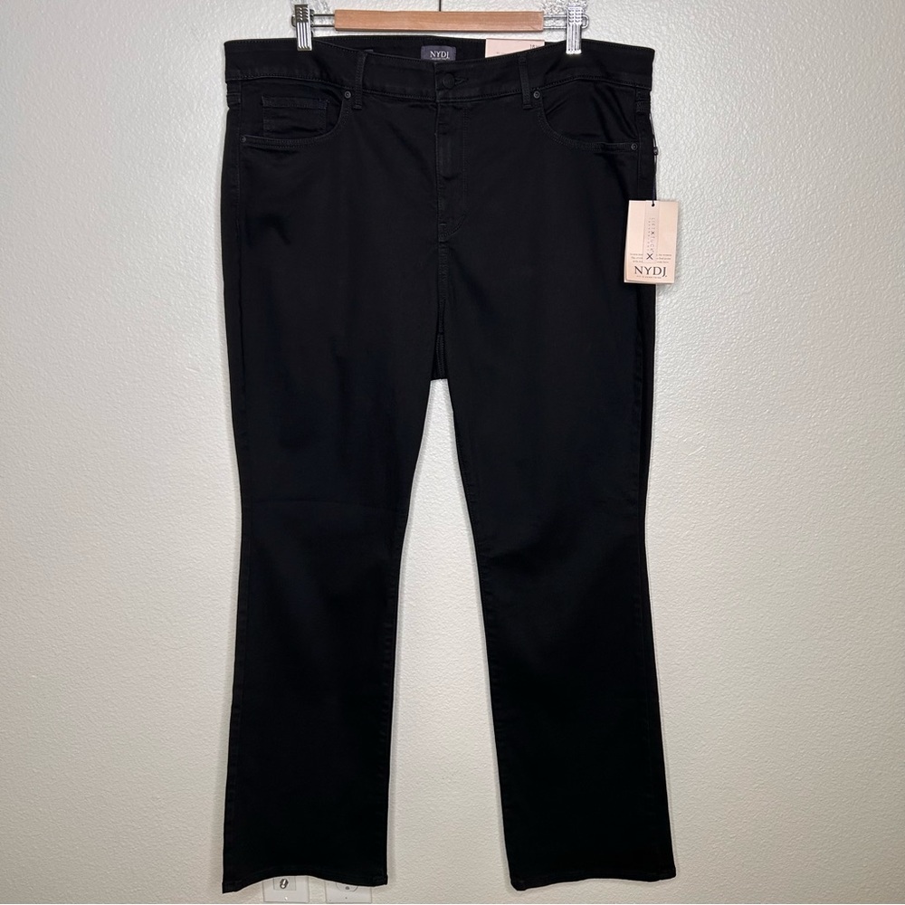 NWT Barbara Bootcut jeans Black 18W - Picture 2 of 16